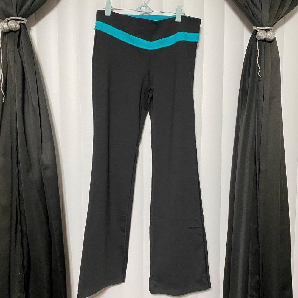 Victoria Secret sexy Black/Aqua yoga pants , flare bottoms